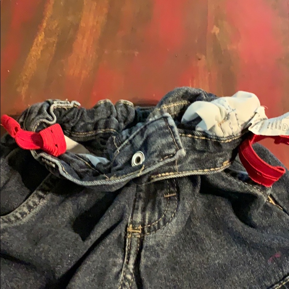Shorts - Picture 2 of 2
